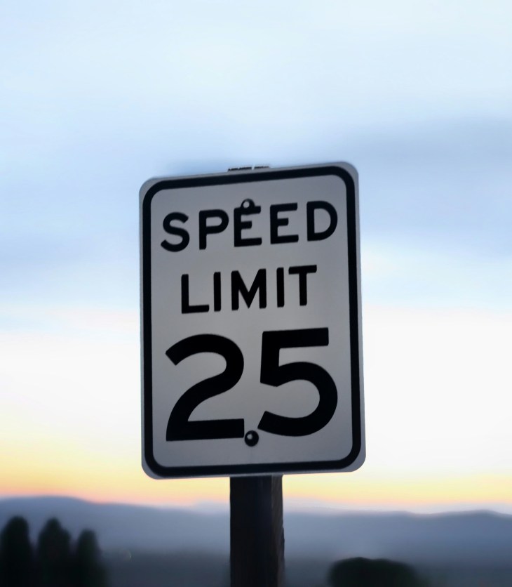 Speed limit 25 sign